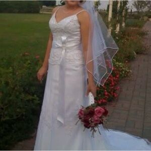 Maggie Sottero ALL WHITE Lace A-Line Wedding Gown with WHITE Sash